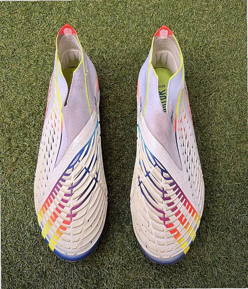 Adidas Predator Edge+ white multi coloured soccer cleats, rare. Size men 11