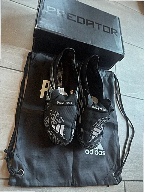 Adidas Predator Elite Tongue FG EST 1994 Black/White Size 9.5 Mens