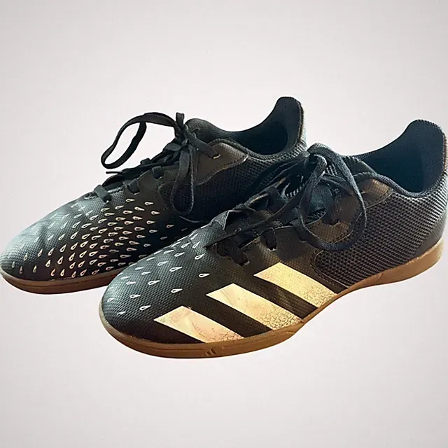 Adidas Predator Freak .4 Sala Mens Size 6 Black White Indoor Soccer Cleats EUC