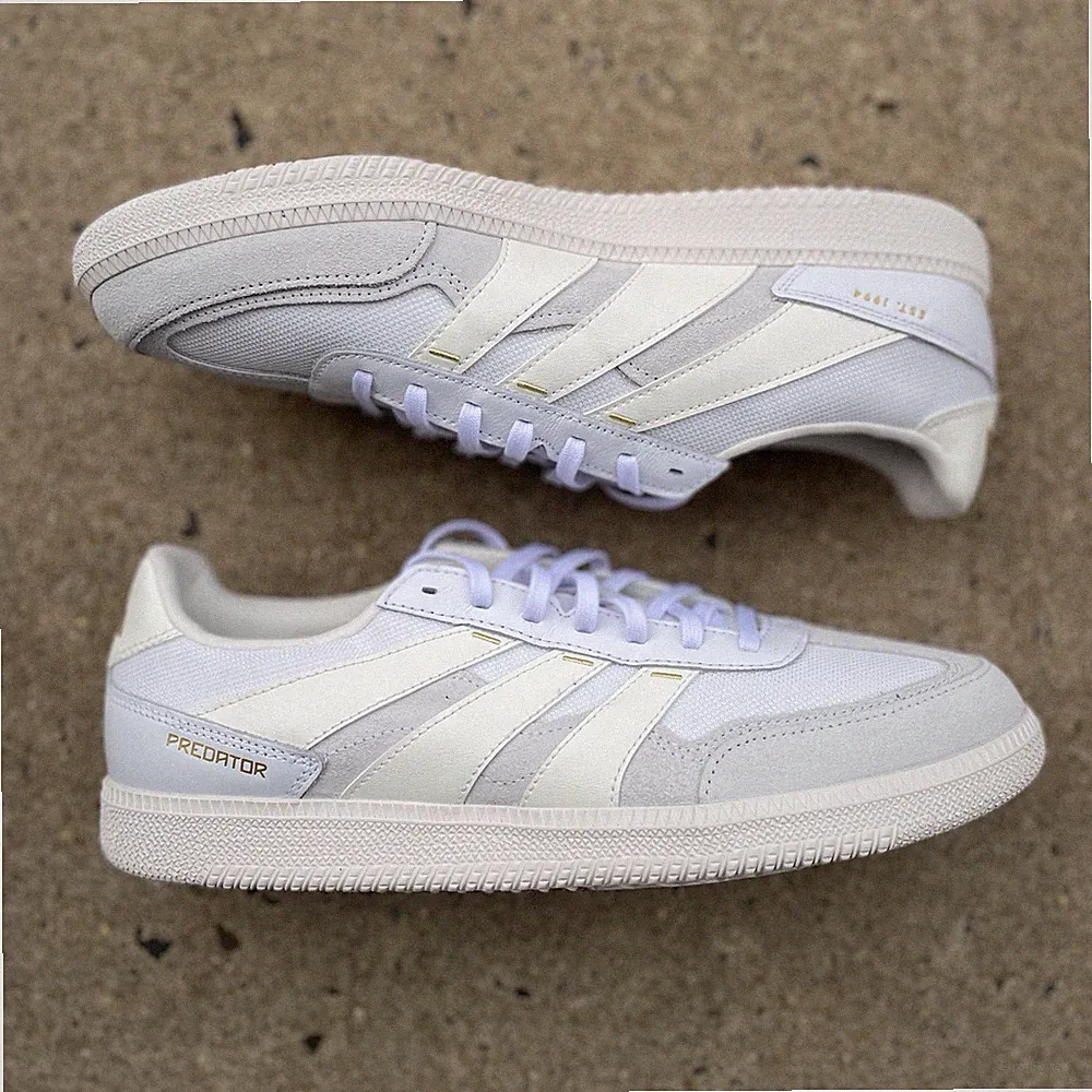 casual soccer shoes men