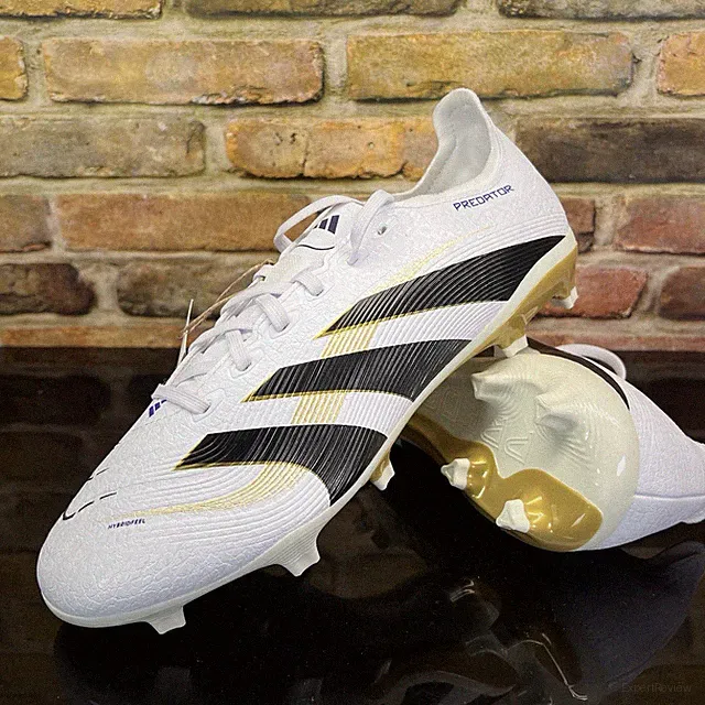 Adidas Predator League FG/MG White Gold Soccer Cleats Mens Size 7.5 , Women 8.5