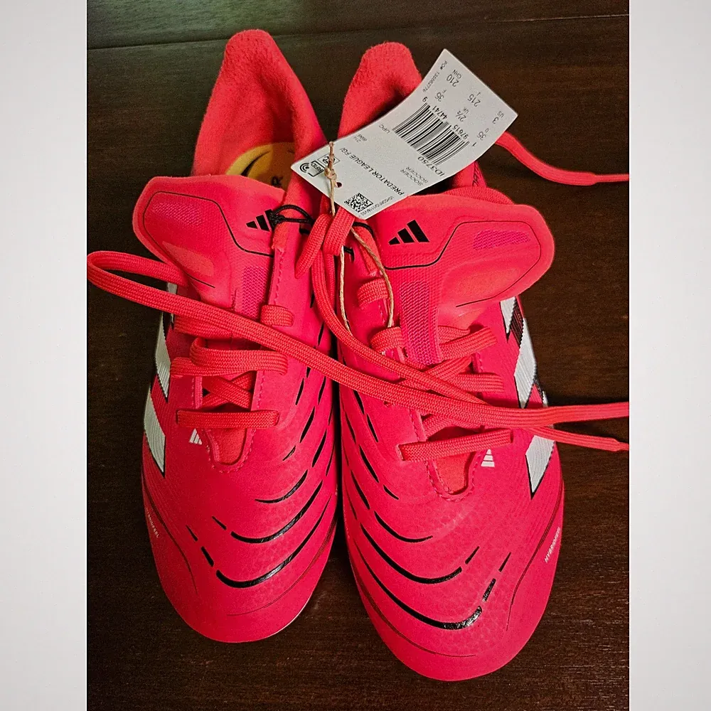 Adidas Predator League FG Soccer Cleats Kids Size 3 Solar Red White ID3750