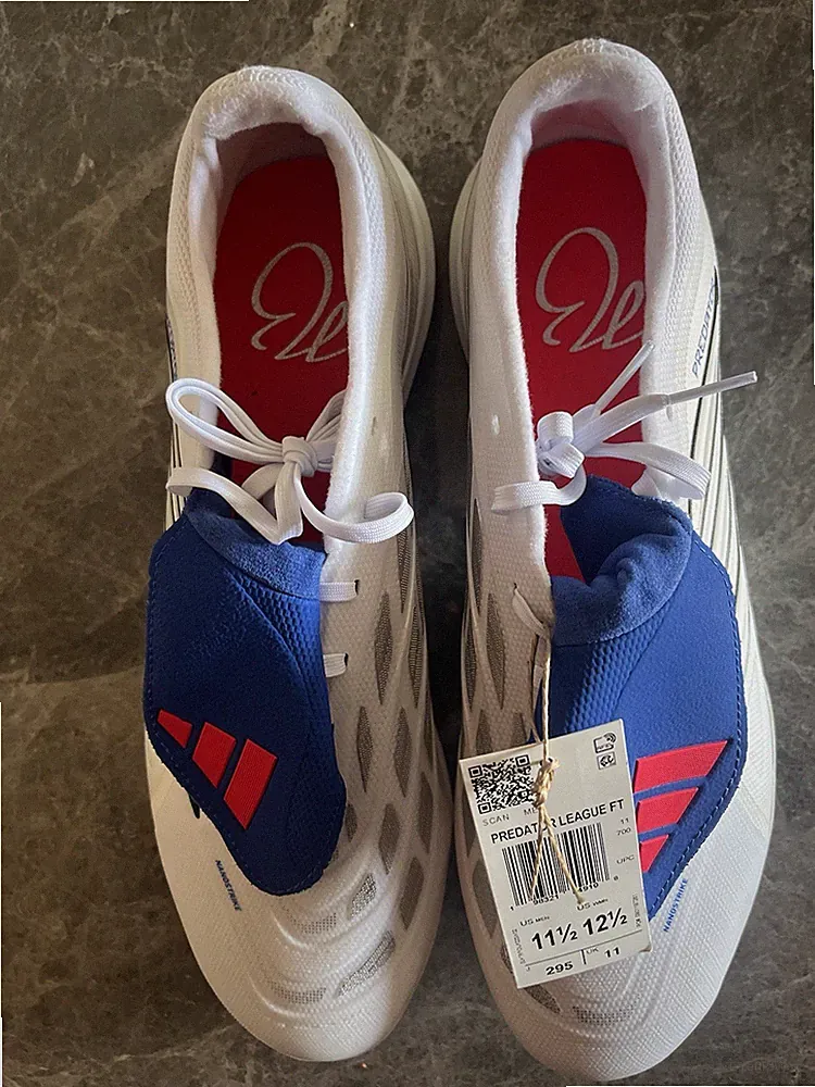 adidas Predator League Soccer Cleats White Blue Red Size 11.5
