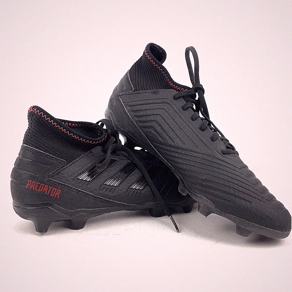 Adidas Predator Men’s Black Ankle Support Cleats Sz 7