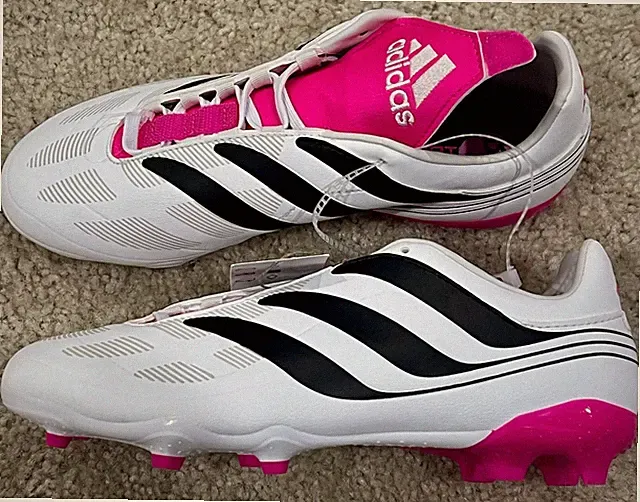 ADIDAS PREDATOR PRECISION.3 FIRM GROUND SOCCER CLEATS White Womens SZ 5.5 NEW