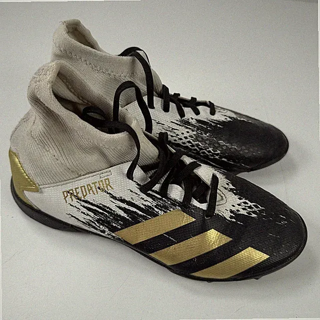 Adidas Predator Youth Soccer Turf Cleats Black White Gold Size US 3.5