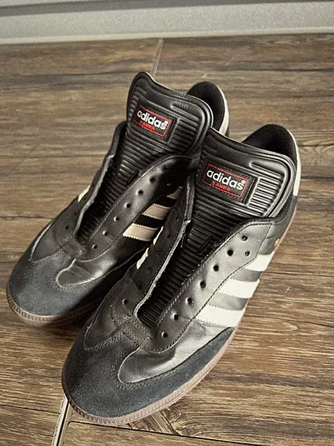 Adidas Samba Classic Men 11.5 Black Leather White Gum Indoor Soccer 034563