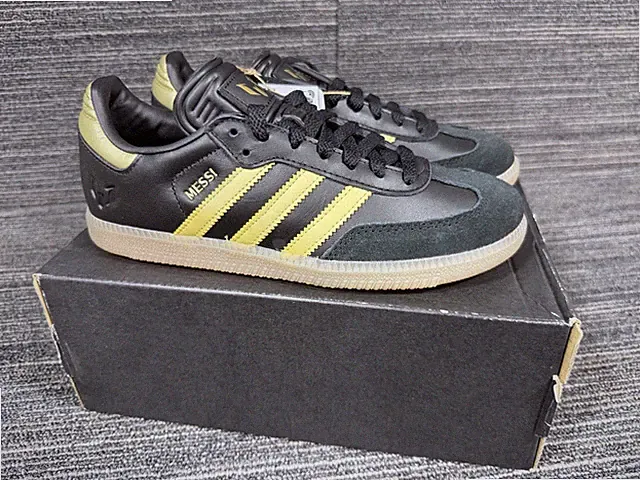 Adidas Samba Messi J Black/Gold/Gum4 Spoke Kids Soccer Shoes Unisex 4.5