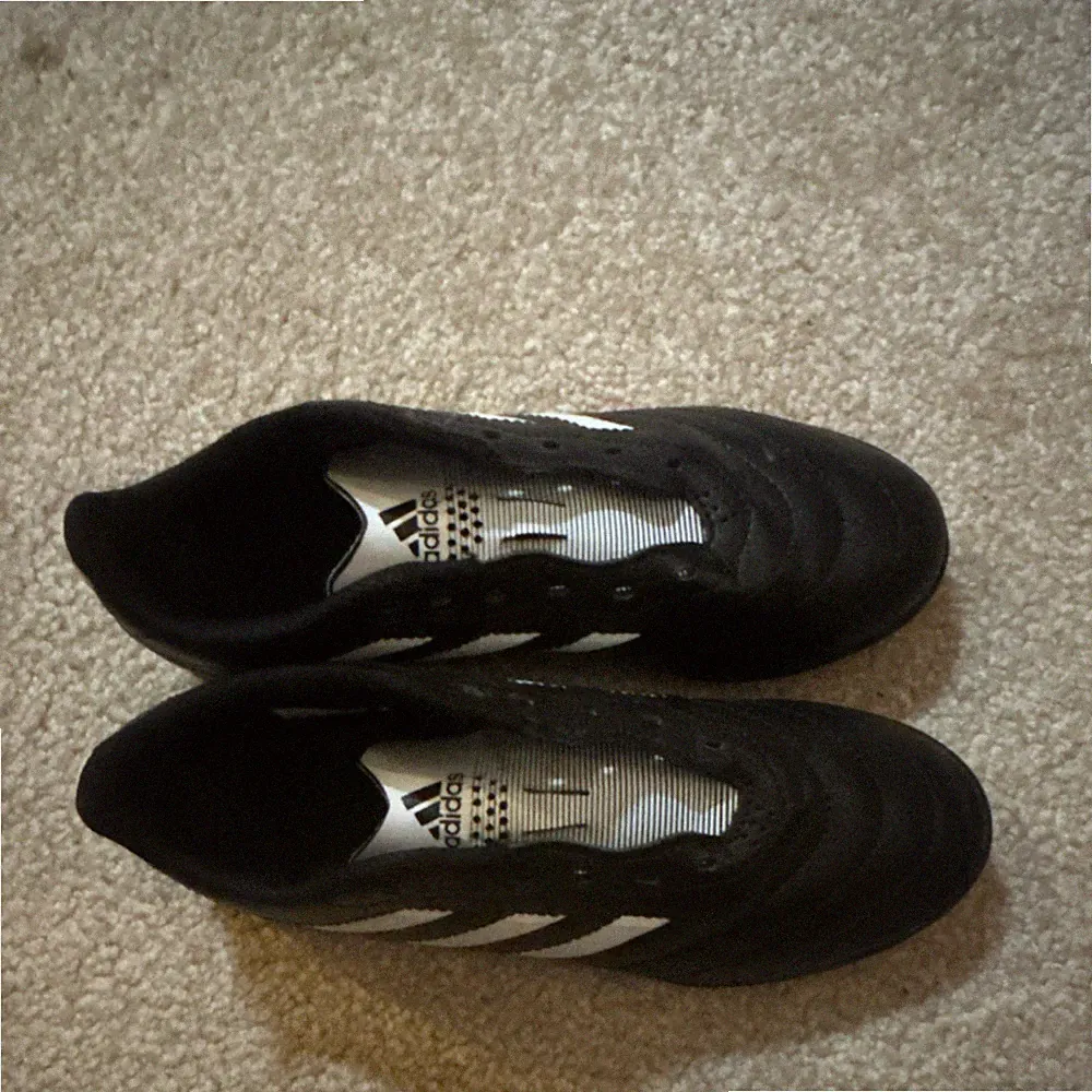 adidas Soccer Cleats Black Youth US 4 UK 3.5 EU 36 Made in Cambodia