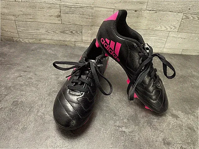 Adidas Soccer Cleats Girls Youth 1.5M Goletto VIII Kids Shoes Red Black Athletic