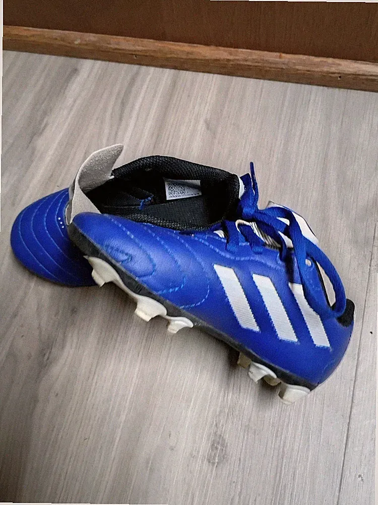 ADIDAS Soccer Cleats GOLETTO- Blue Unisex GW6162 Size 10 Boys (Missing Shoelace)