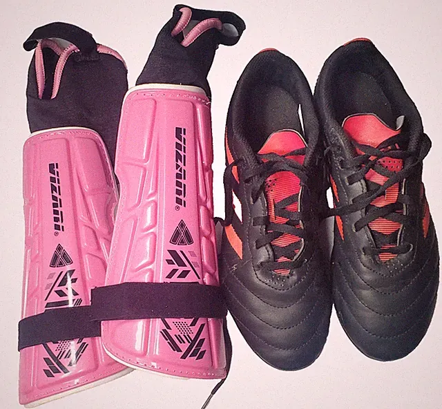 Adidas Soccer Cleats pink & Black Size 5 1/2 small shin guards for children