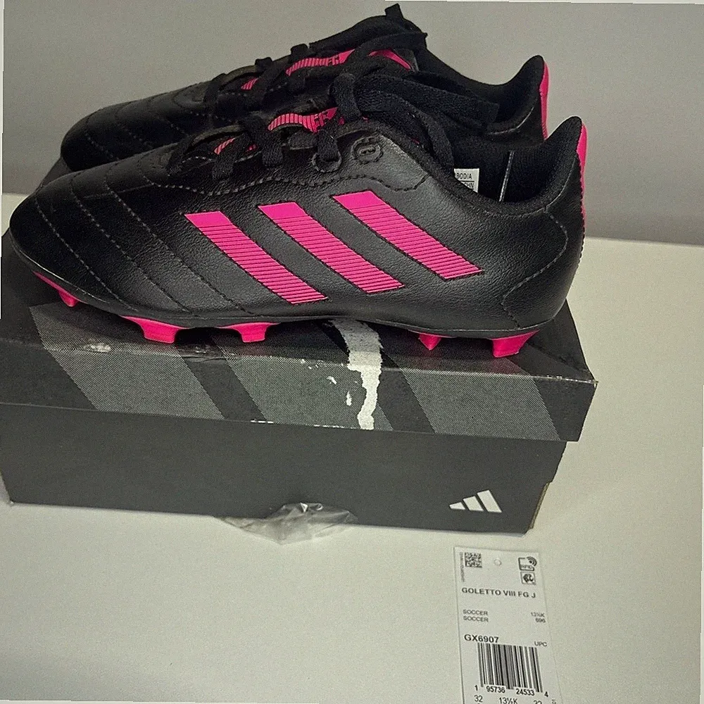 Adidas Soccer Cleats Shoes Kids Black and Pink Girls size 1