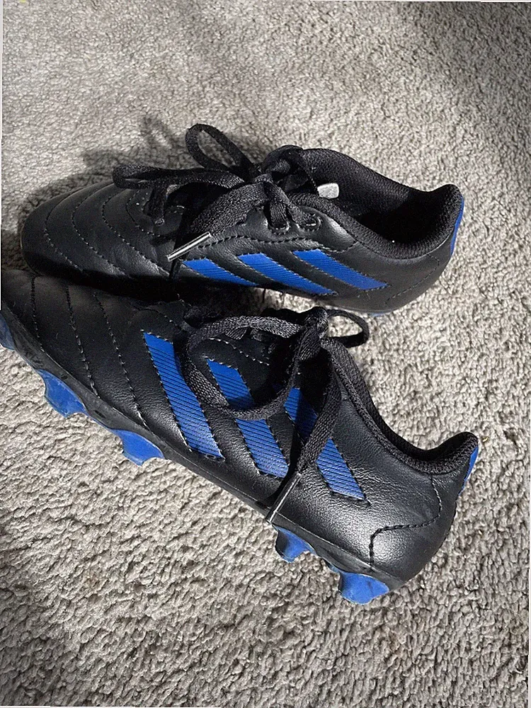 Adidas Soccer Cleats Size 13 K Shoes Black & Blue Unisex (Little Kid)