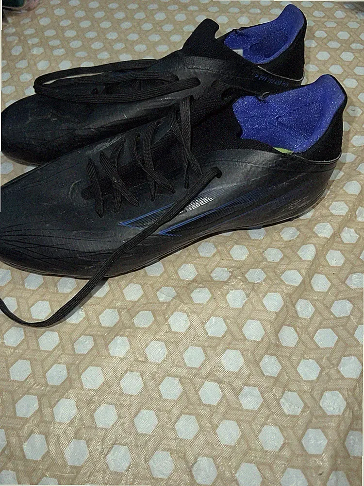 Adidas Soccer Cleats Size 5 Black Blue