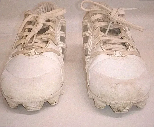 Adidas Soccer Cleats SPG 753001 Youth Size 6.5 White And Silver