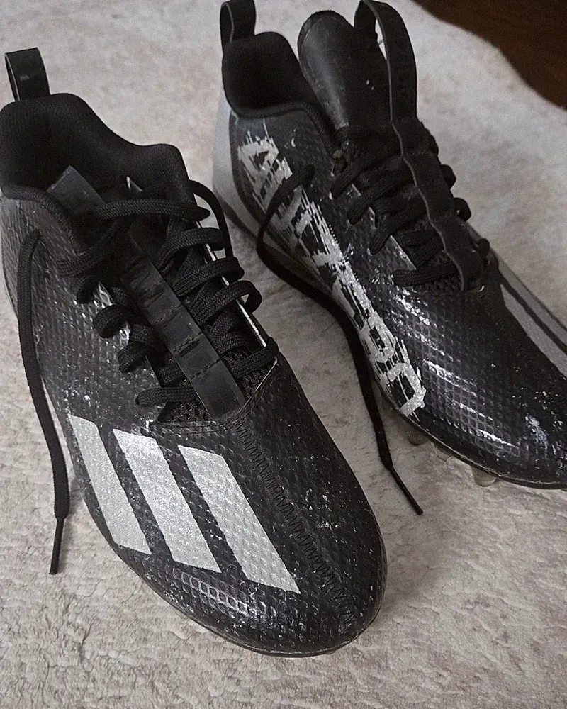 Adidas Soccer Cleats, Youth US Size 9, Black And Silver
