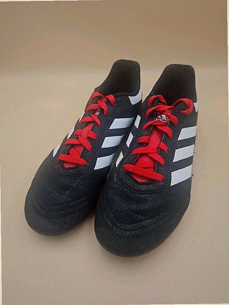 Adidas Soccer Shoes Kids Youth Size 3.5 Black White Red Turf Cleats
