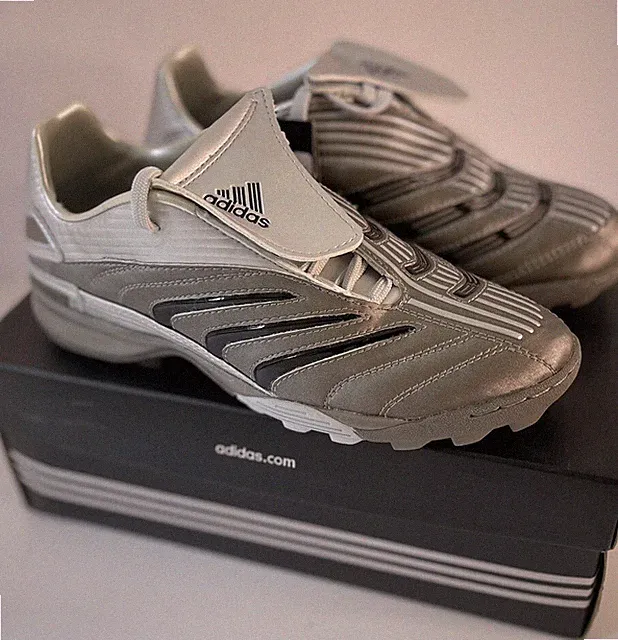 Adidas SPG 753001 TRX Turf Silver / White Soccer Cleats Size 5.5