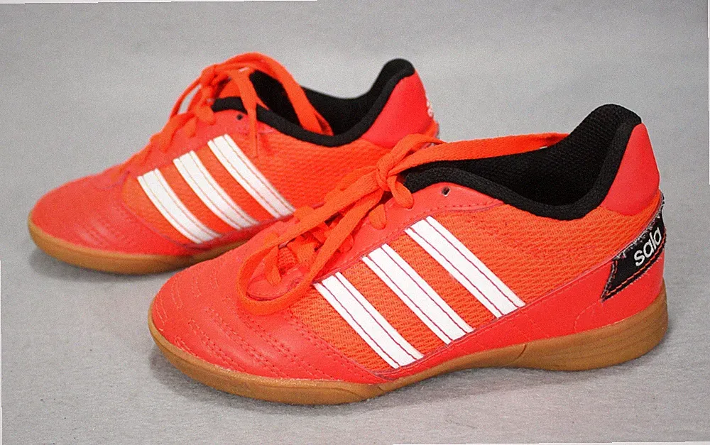 Adidas Super Sala FV2639 Red Orange White Soccer Cleats Shoes Boys Size 11.5