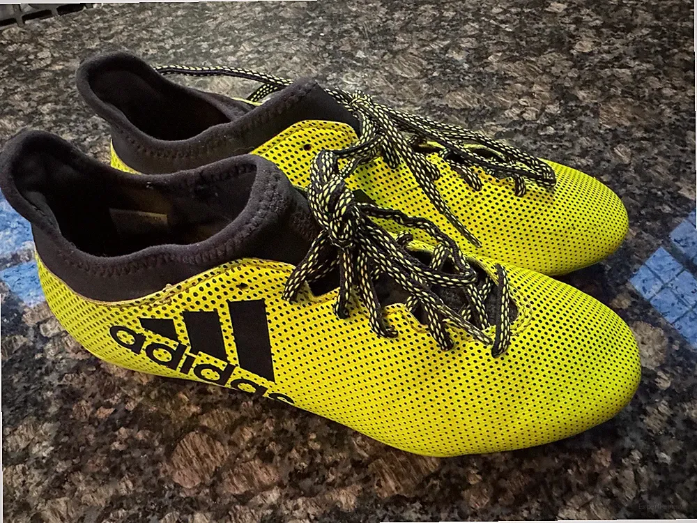 Adidas Techfit 17.3 Soccer Cleats - Size 7