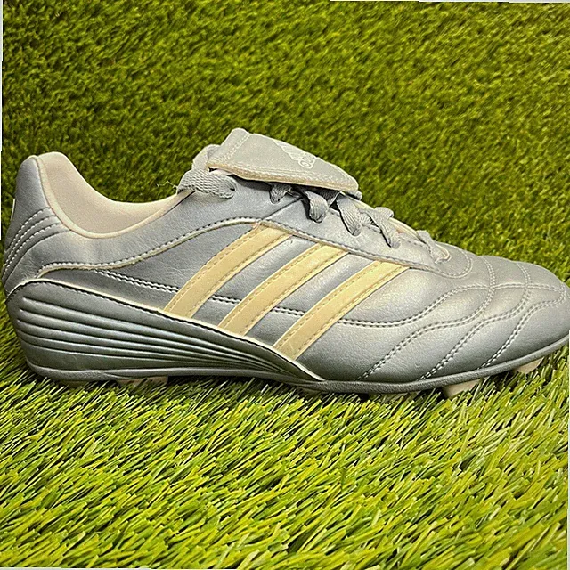 Adidas Traxion Hard Ground Womens Size 6 Blue Outdoor Running Soccer Cleats