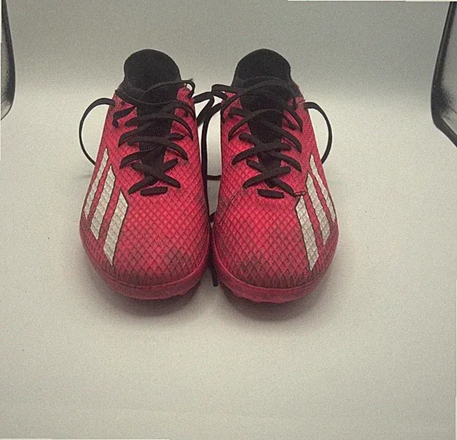 ADIDAS TURF GREAT CONDITION NO HOLES