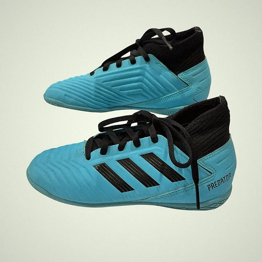 Adidas Turf Indoor Soccer Cleats Boys Girls Athletic Sports Kids Size 13.5