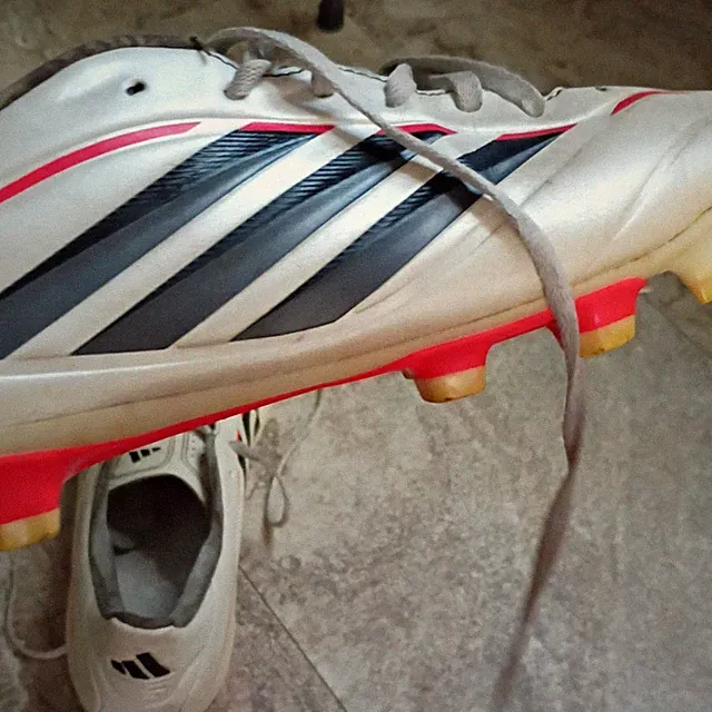 adidas Unisex Soccer Cleats White/Black/Red Lace-Up Molded Studs