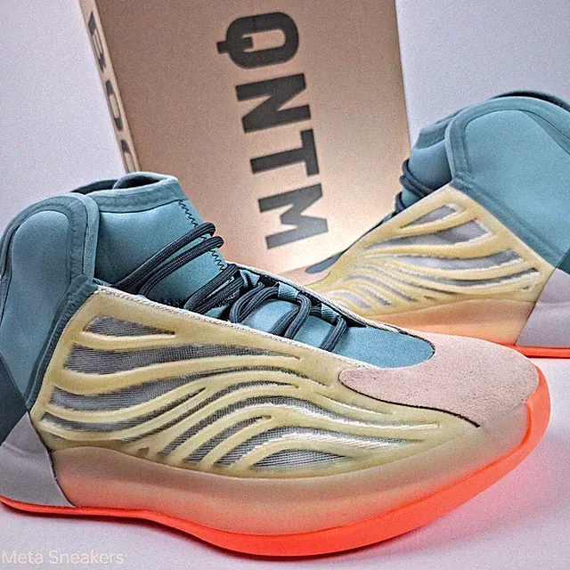 Adidas US 13.5 Men's Hi Res Coral Orange Tan Boost Style Yeezy QNTM HP6595 NIB