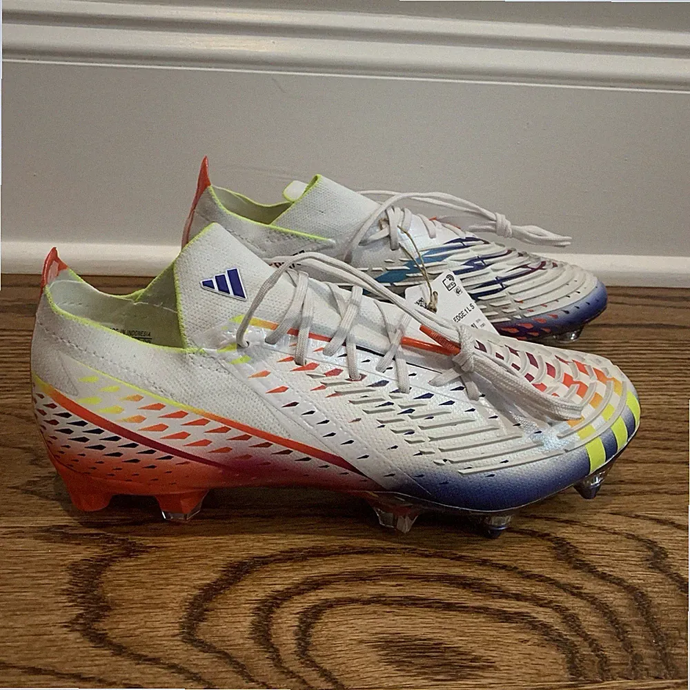 Adidas White Solar Predator Edge.1 Low SG Soccer Cleats Men's Size 6 GW1014