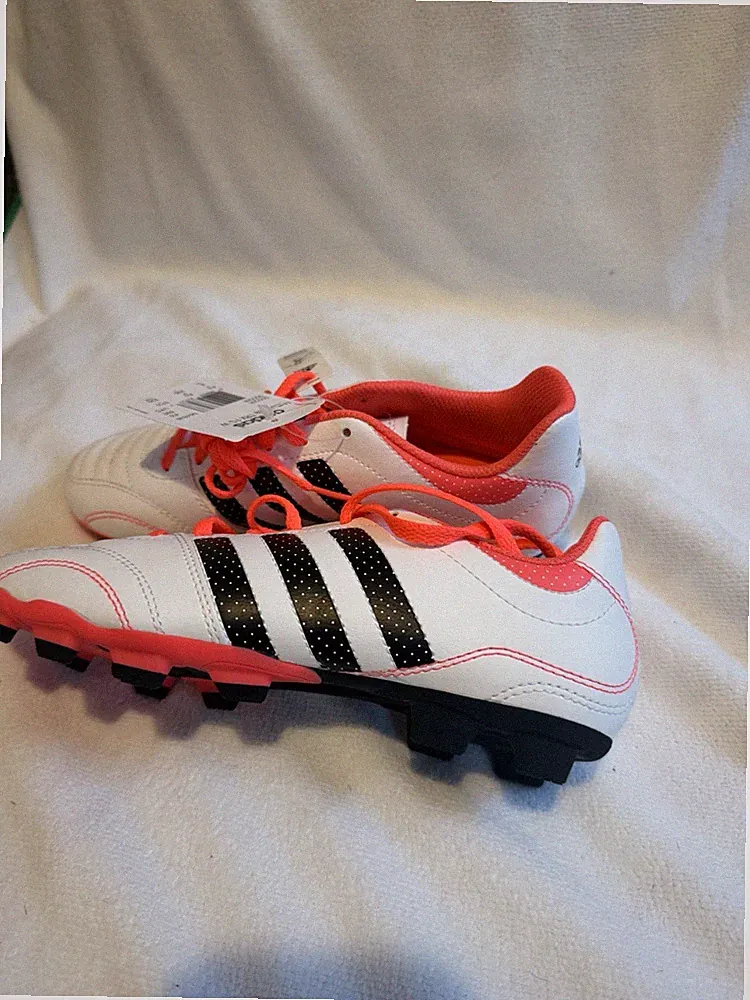 adidas Women's Soccer Cleats Size 6