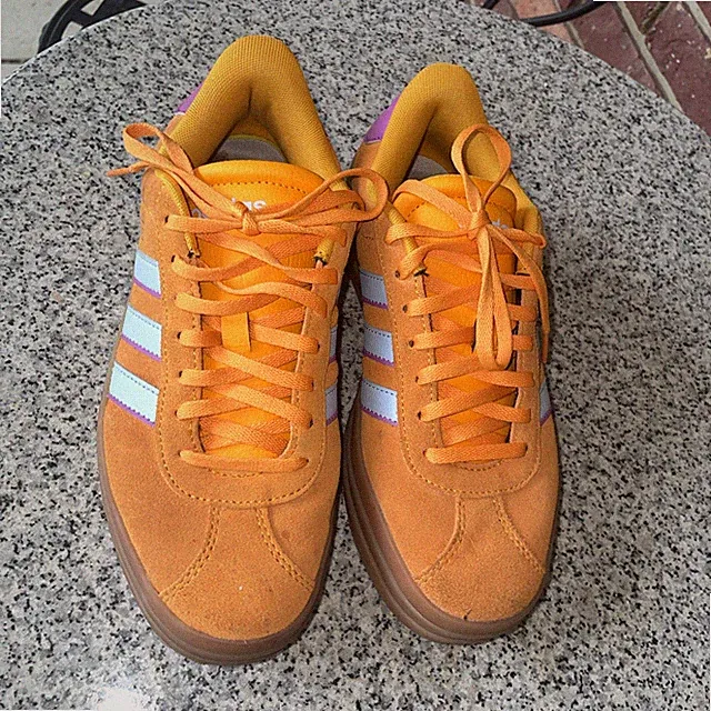 Adidas Women's VL Court Bold Platform Sneaker Orange Glow Blue Purple Size 6.5