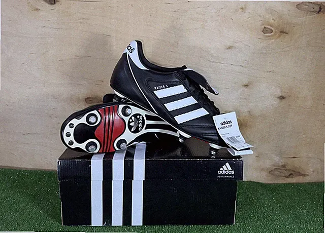 Adidas World Cup SG Elit Black boots Cleats mens Football/Soccers