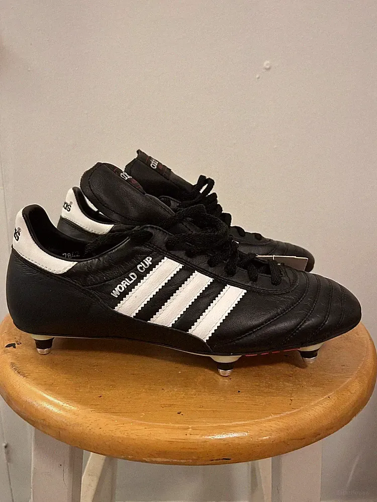 Adidas World Cup SG Soccer Cleats Men's Size 9