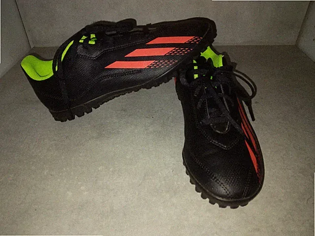 Adidas X Speed portal Boys Size 5.5 Turf Soccer Indoor AGW8511