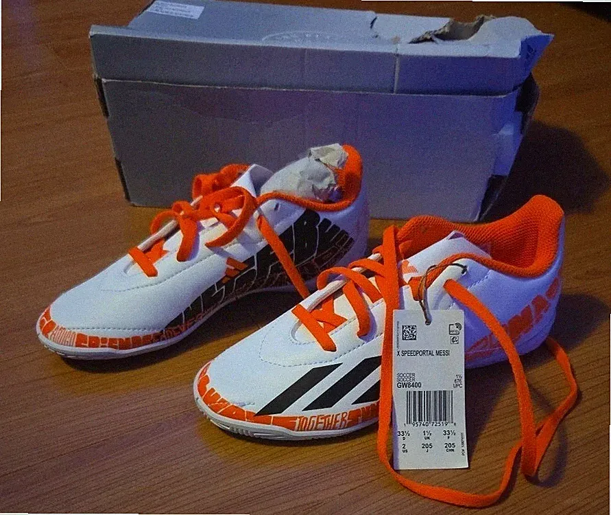 ADIDAS X SPEEDPORTAL LIONEL MESSI.4 KIDS INDOOR SOCCER SHOE Size 2