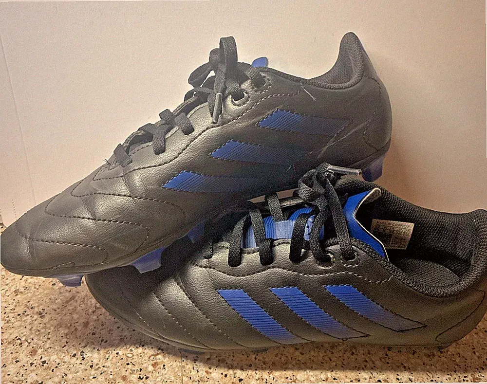 Adidas Youth Black & Blue Soccer Cleats Size 5.5 US