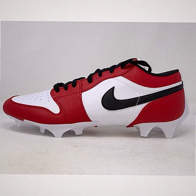 Air Jordan 1 Low Chicago Red Football Cleats, Size 13 BNIB FJ6245-106