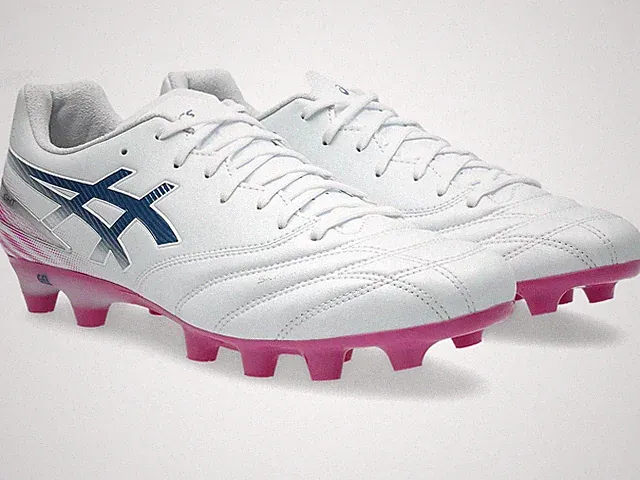 ASICS DS LIGHT PRO 1103A126 101 White Digital Sakura Soccer Cleats