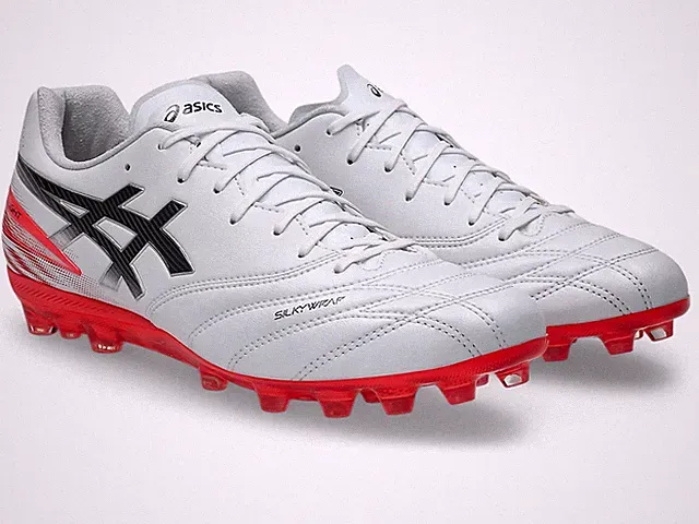 ASICS DS LIGHT PRO AG 1103A127 102 White Flash Red Soccer Cleats