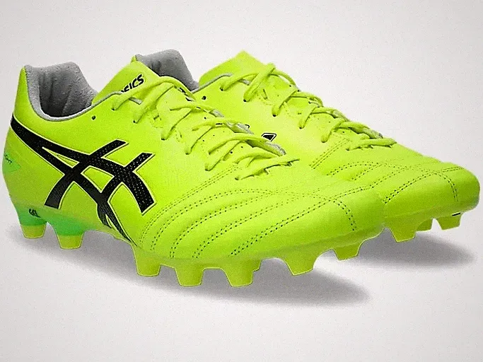 ASICS Soccer Cleats DS LIGHT PRO WIDE 3E 1103A110.750 Safety Yellow / Black