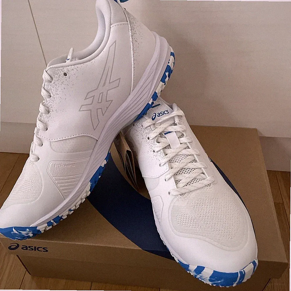 ASICS Soccer Spikes White/Blue 26.5cm Indoor/Field Cleats