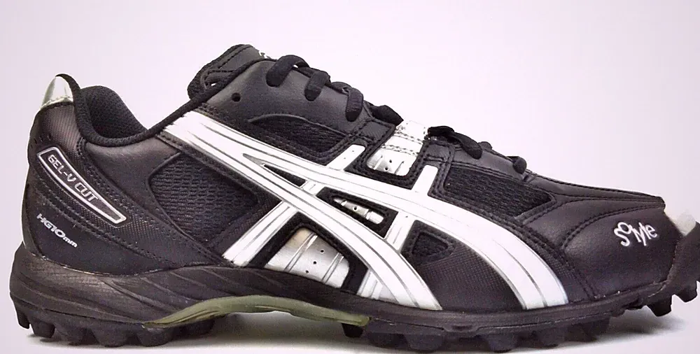 Asics Turf Soccer Cleats
