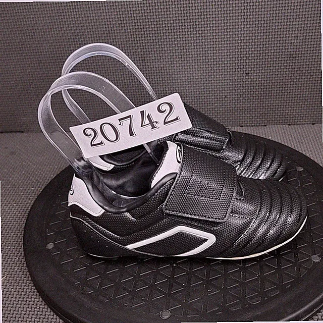Athletic Works Triple Trak Soccer Cleats Toddler Sz 11 Black White Trainers