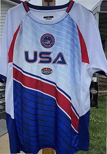 Authentic 26 Merchandise USA Soccer Jersey Short Sleeve LG Polyester Multicolor