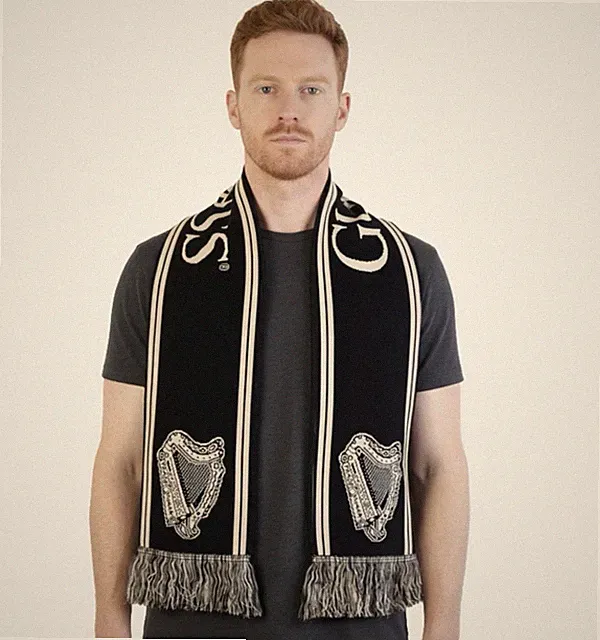 Authentic New GUINNESS BLACK & GOLD SOCCER SCARF – VINTAGE HARP KNIT