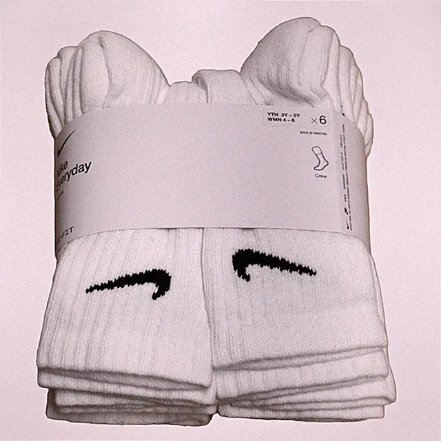 AUTHENTIC Nike Kid's Youth Everyday Crew Socks 6-PAIRS WHITE SMALL 3Y-5Y