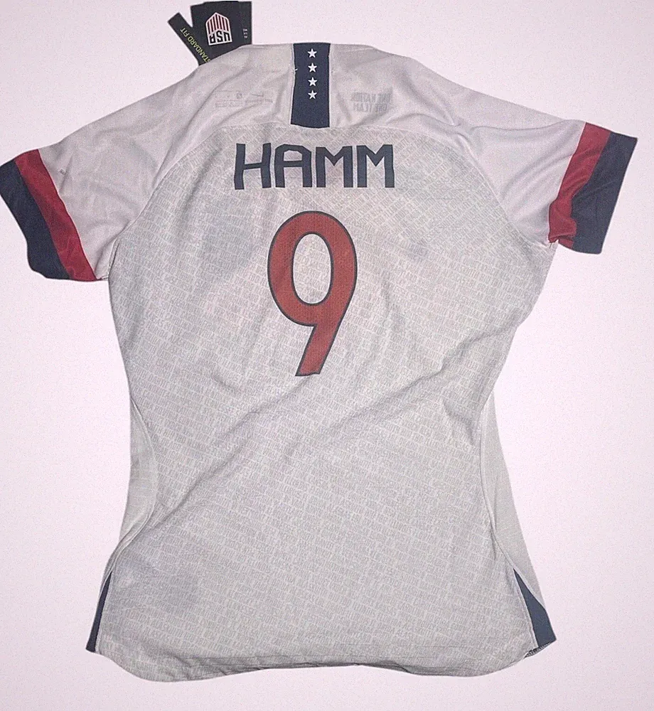 Authentic NIKE Team USA WOMEN'S Large, home soccer jersey, MIA HAMM, NEW/TAG