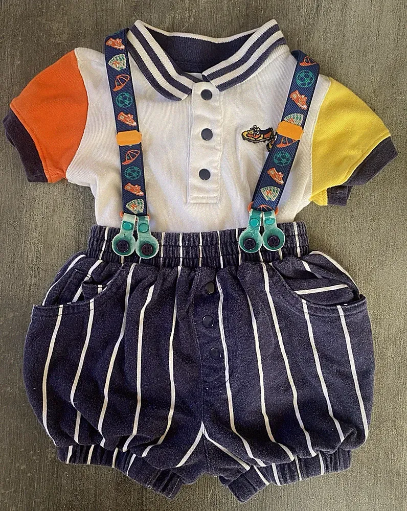 Baby Boy Gymboree vtg Soccer bubble outfit Infant Cleats Rainbow Tag Newborn